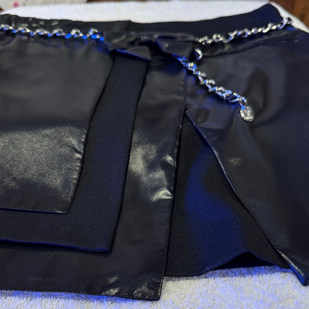 Stylish Black Kids Skirt with Chain Detail